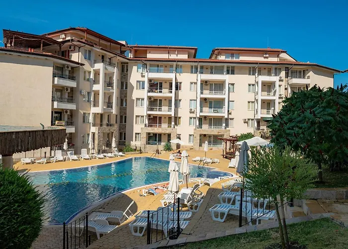 Апарт-готель Sunny Hills - Menada