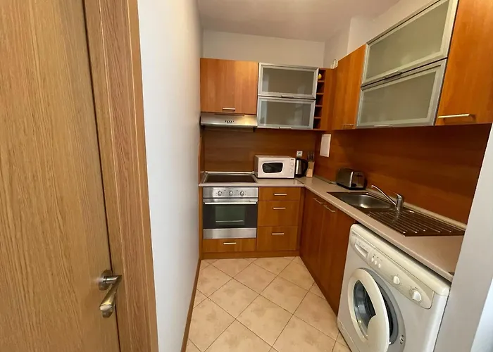 Sunny Hills - Menada 阳光海滩