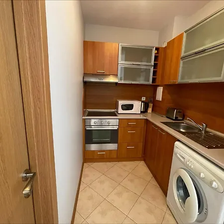 Sunny Hills - Menada 阳光海滩