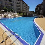 Sunny Hills - Menada 公寓式酒店 3*