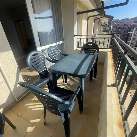 Sunny Hills - Menada 3*